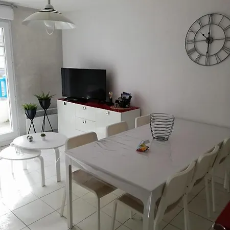 Ferienwohnung Vie De Famille Camiers Exterior foto