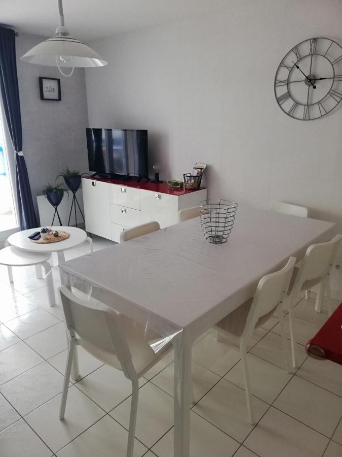 Vie De Famille Apartment Camiers